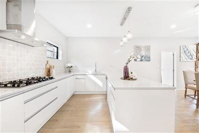  at 32 The Enclave, Totara Heights, Manukau City, Auckland