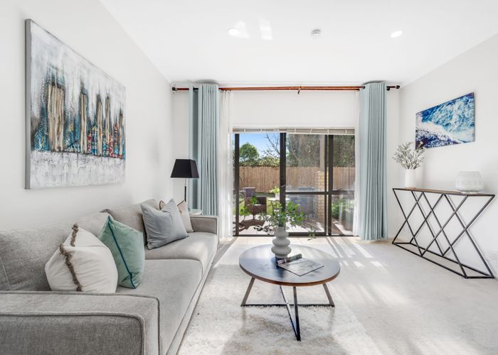  at 14 Skip Lane, East Tamaki, Manukau City, Auckland