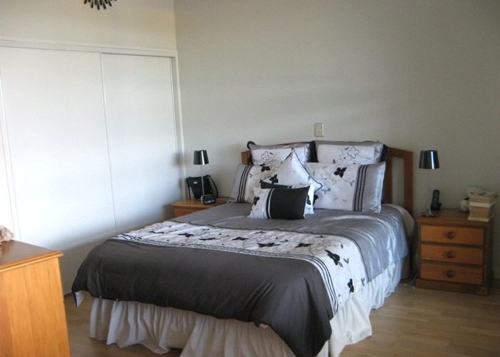  at 24 Wellington St, Howick, Manukau City, Auckland