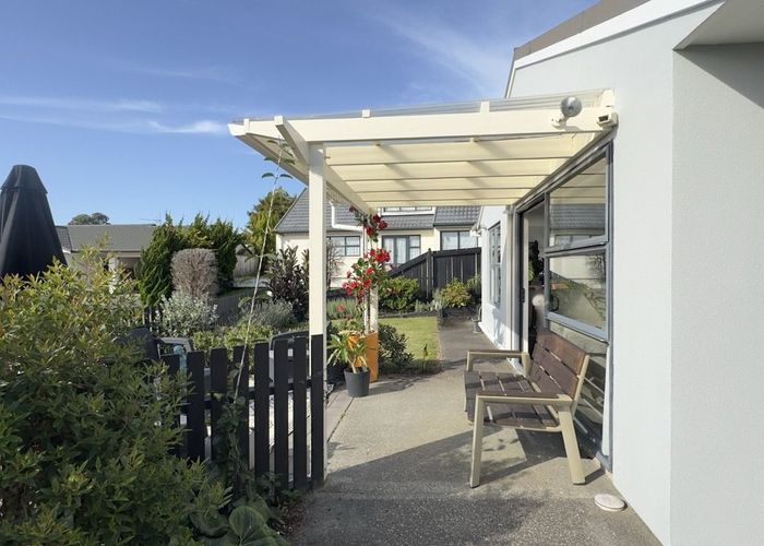  at 72F Seabrook, New Lynn, Waitakere City, Auckland