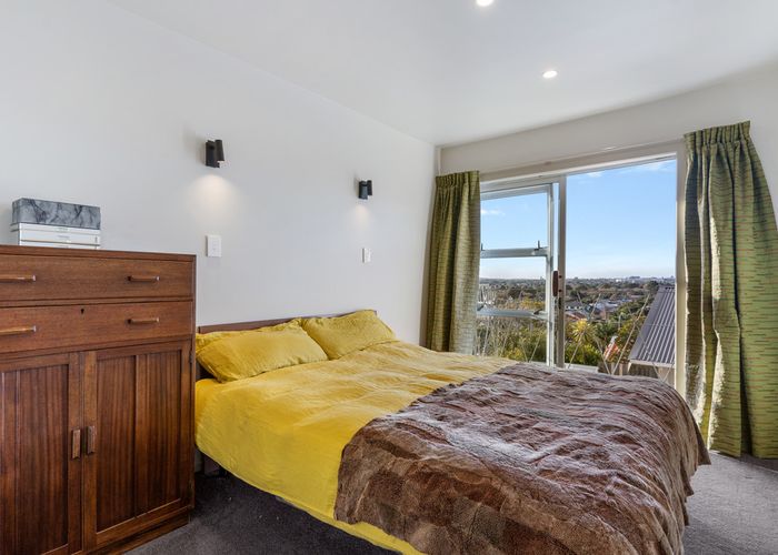  at 4/5 Renfrew Avenue, Sandringham, Auckland