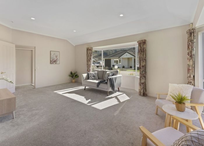  at 6 Millwood Place, Silverstream, Upper Hutt