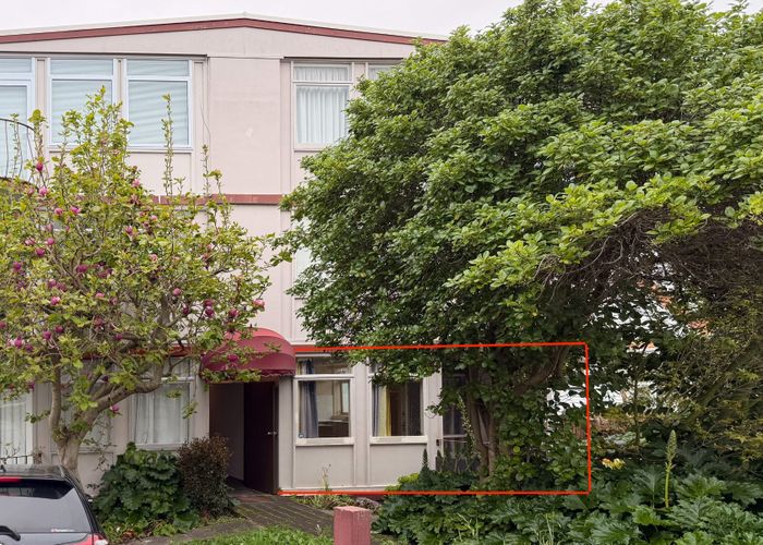  at 1/58 Mountain Road, Epsom, Auckland City, Auckland