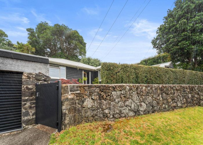  at 17 Onslow Road, Mount Eden, Auckland City, Auckland
