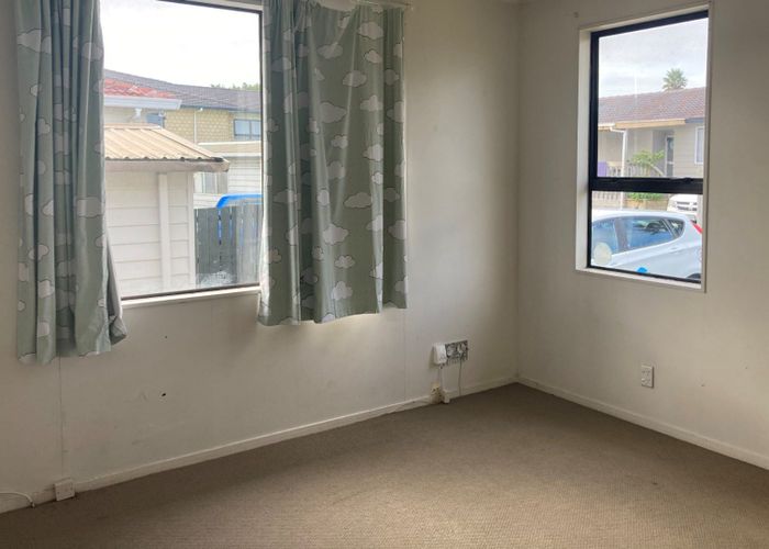  at 19A Etherton Drive, Weymouth, Manukau City, Auckland