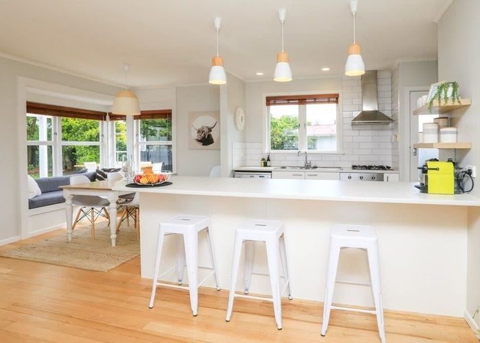  at 12 Manapouri Place, Glenview, Hamilton, Waikato