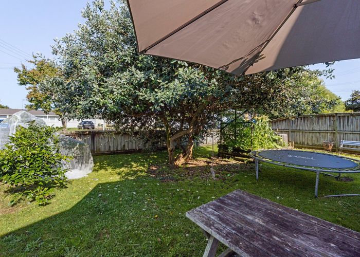  at 1/121 Queens Avenue, Frankton, Hamilton