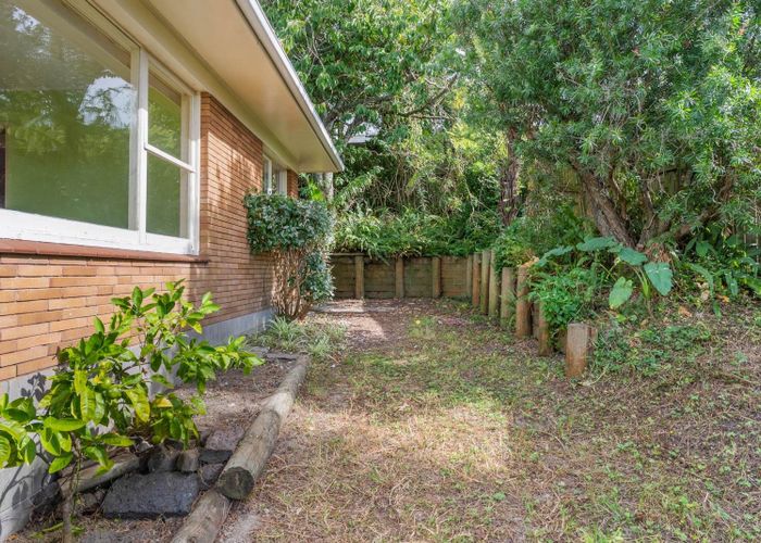  at 3/28 Gordon Avenue, Milford, North Shore City, Auckland