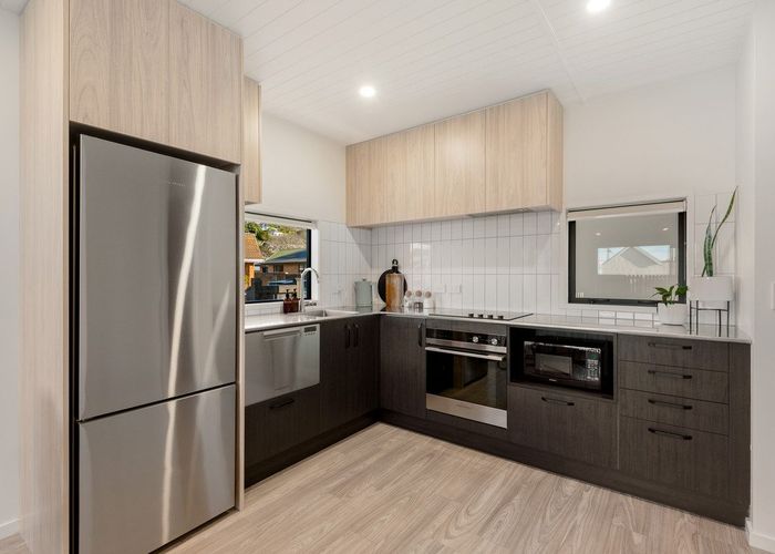  at 30 Thorn Street, Caversham, Dunedin, Otago