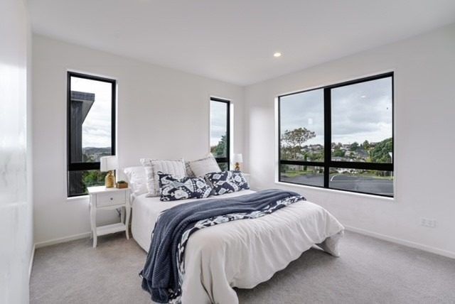  at 4B Unsworth Drive, Unsworth Heights, Auckland