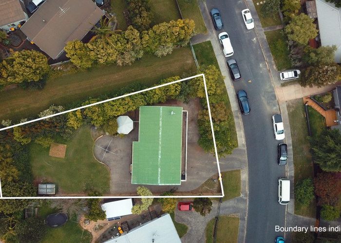  at 22 Claverdon Drive, Massey, Waitakere City, Auckland