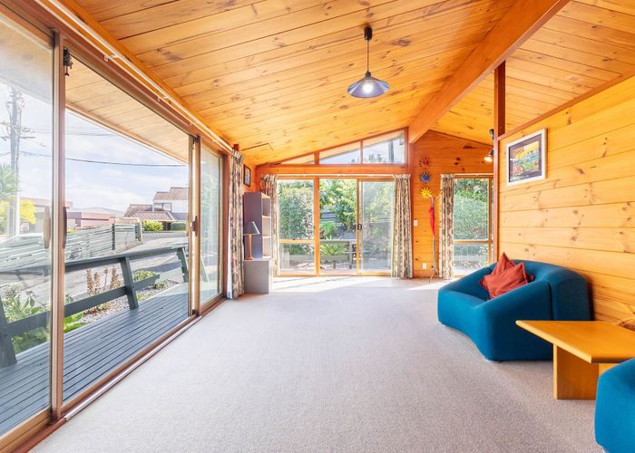  at 6 Tahi Road, Paraparaumu Beach, Kapiti Coast, Wellington