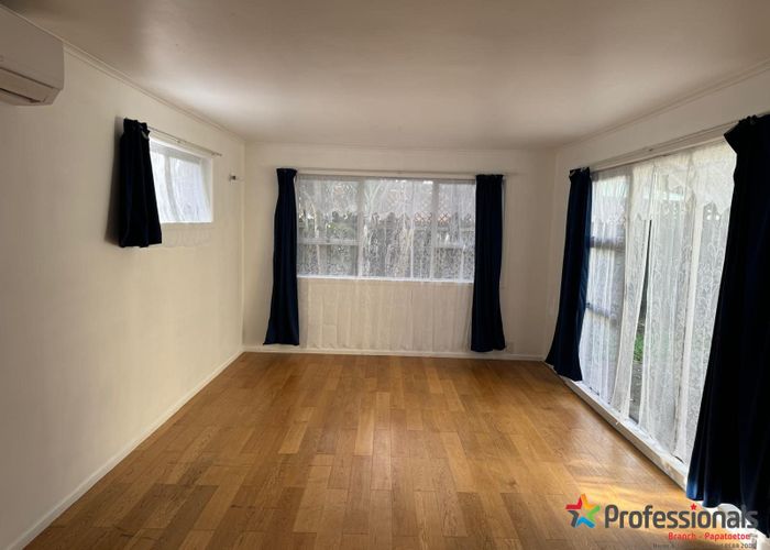  at 11A Woodvale Road, Glen Eden, Waitakere City, Auckland