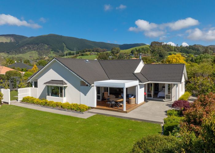  at 16 Ardilea Avenue, Stoke, Nelson, Nelson / Tasman