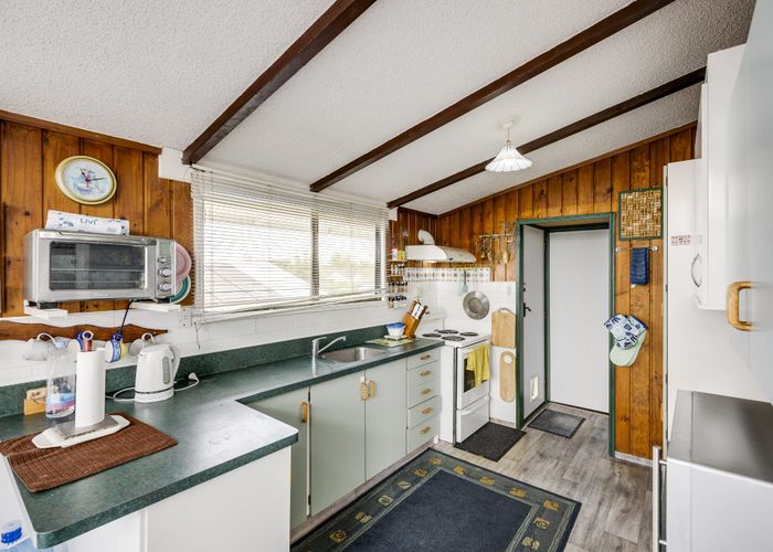  at 412a Gloucester Street, Taradale, Napier, Hawke's Bay