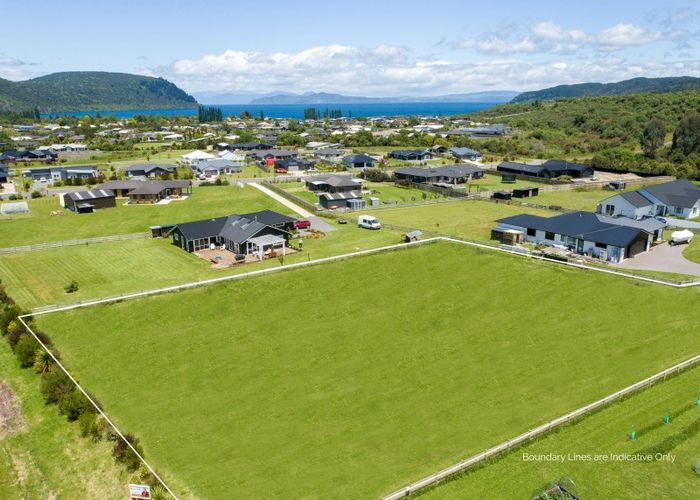  at 5 Kanuka Grove, Kinloch, Taupo