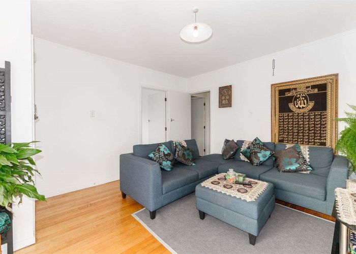  at 3/293 Blockhouse Bay Road, Avondale, Auckland