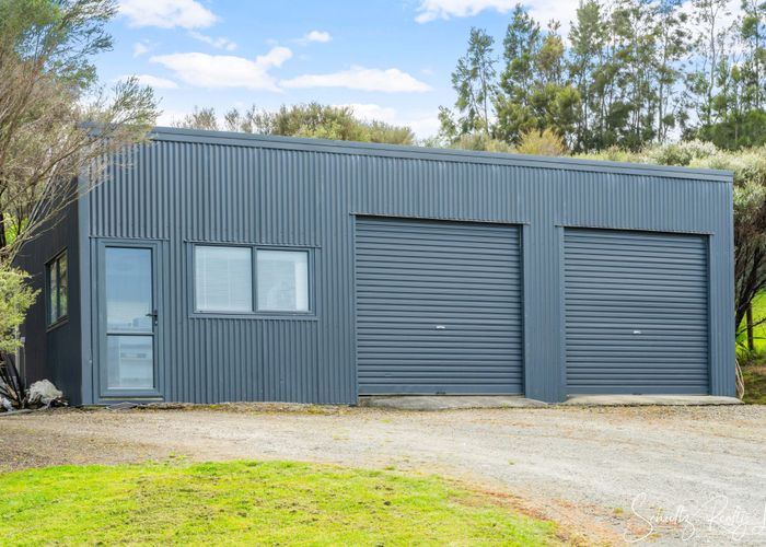  at 124 Wearmouth Road, Paparoa