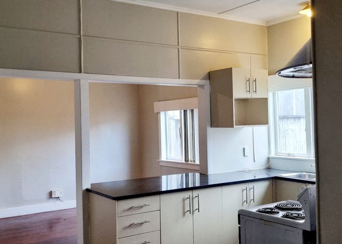  at 258 Massey Road, Mangere, Manukau City, Auckland