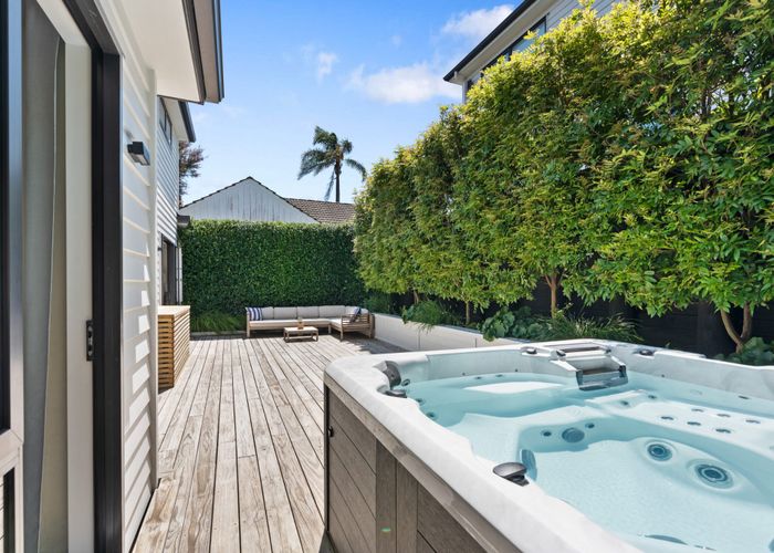  at 18A Appleyard Crescent, Meadowbank, Auckland City, Auckland