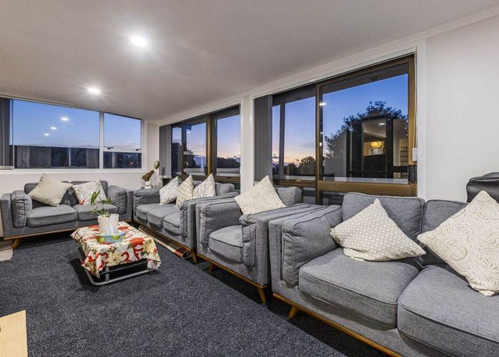  at 46 Banyan Drive, Totara Heights, Auckland