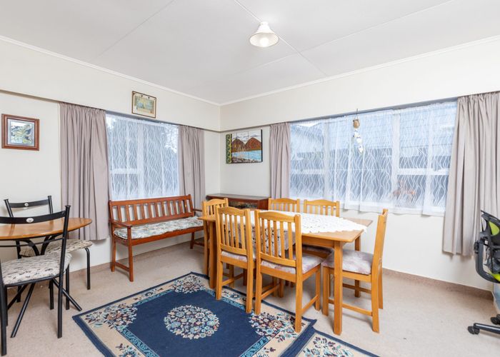  at 35 Oak Street, Masterton