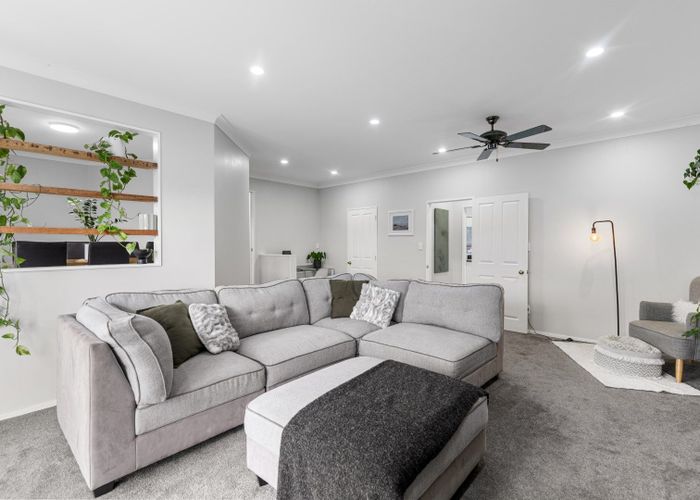  at 248 Grandview Road, Western Heights, Hamilton