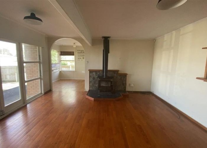  at 44 Edinburgh Avenue, Rosehill, Papakura, Auckland