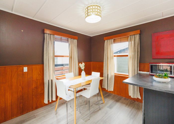  at 39 Somerset Crescent, Highbury, Palmerston North