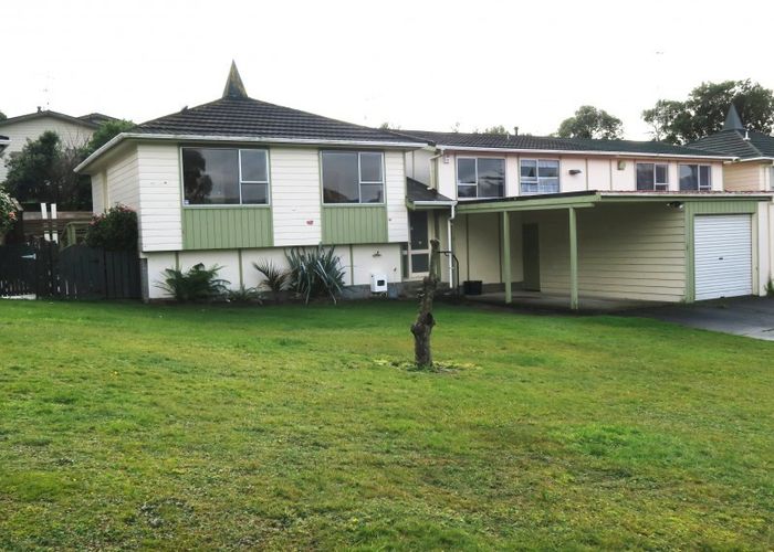  at 3 Cedar Court, Whitby, Porirua