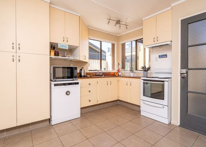  at 27D Prince Albert Road, Saint Kilda, Dunedin
