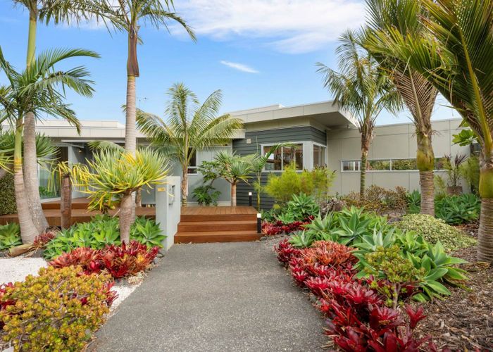  at 21 Schopolo Place, Schnapper Rock, North Shore City, Auckland