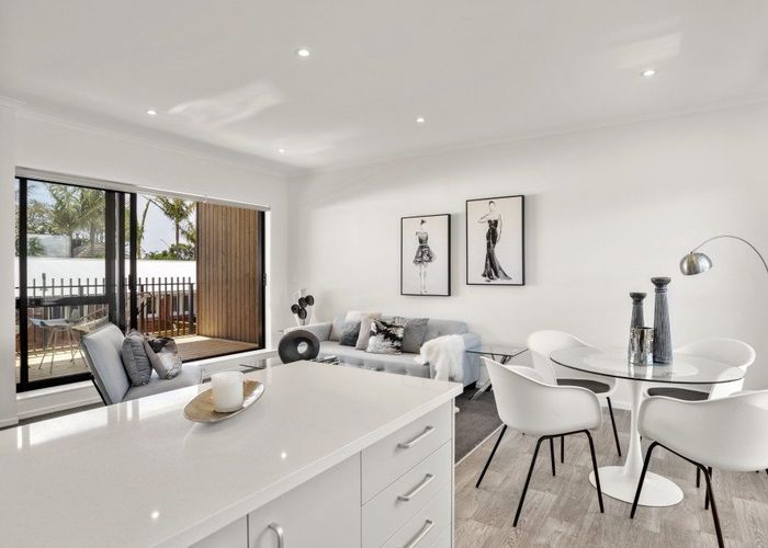  at 500D Te Atatu Road, Te Atatu Peninsula, Waitakere City, Auckland