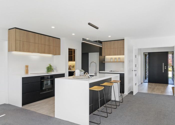  at 4 Rostrevor Place, Mairehau, Christchurch