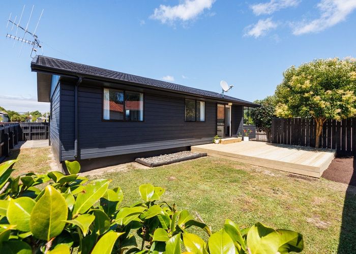  at 2/685 Pioneer Highway, Highbury, Palmerston North