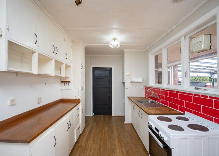  at 4 Upham Terrace, Roslyn, Palmerston North
