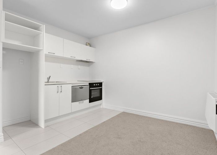 at 1R/94 Dominion Road, Mount Eden, Auckland City, Auckland