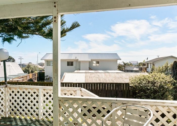  at 1116 PAPAMOA BEACH ROAD, Papamoa Beach, Tauranga