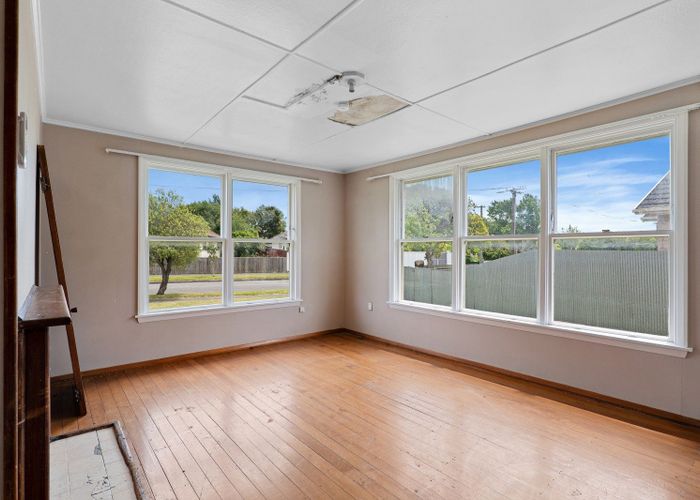  at 14 Ealing Street, Northcote, Christchurch City, Canterbury