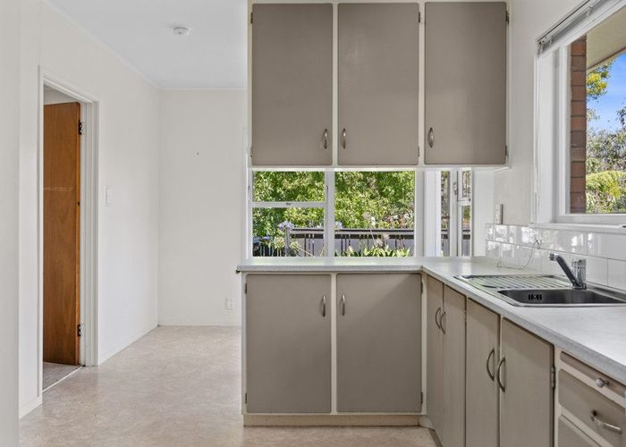  at 64 Angelo Avenue, Howick, Manukau City, Auckland