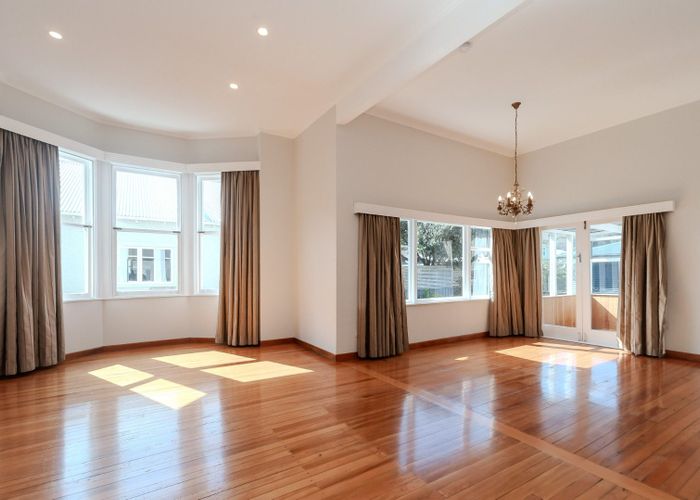  at 89 Derwent Street, Island Bay, Wellington