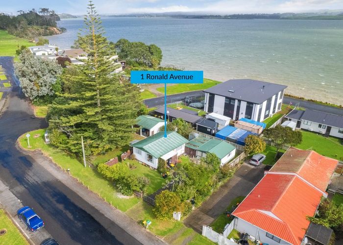  at 1 Ronald Avenue, Glenbrook, Franklin, Auckland
