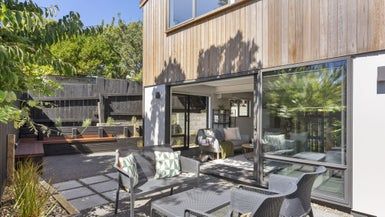  at 43B Mandalay Terrace, Khandallah, Wellington