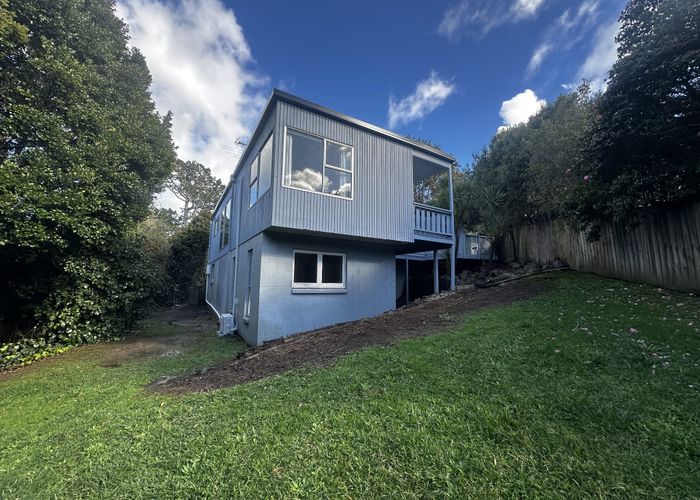  at 12 Kilduff Place, Mairangi Bay, North Shore City, Auckland