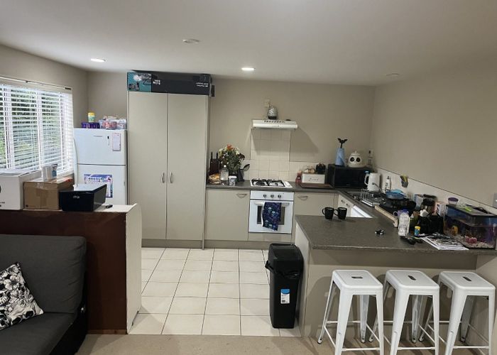  at 11a Kittiwake Drive, Schnapper Rock, North Shore City, Auckland