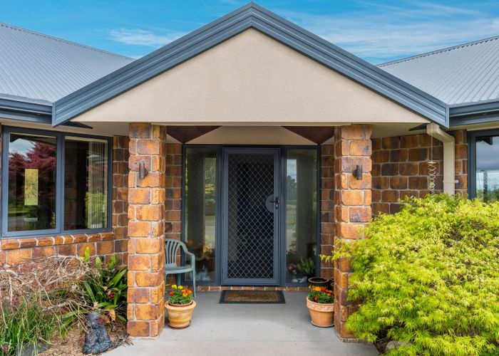  at 12 Pinedale Road, Putaruru