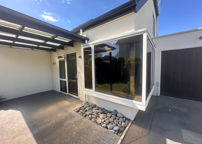  at 4/69 Bryndwr Road, Bryndwr, Christchurch City, Canterbury