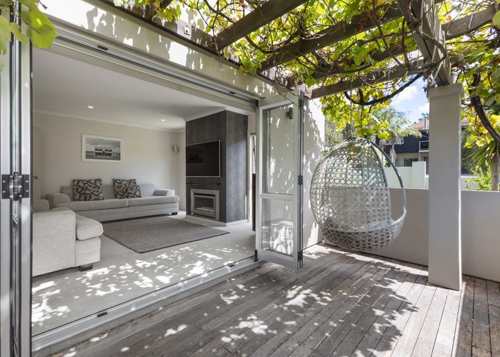  at 17 Lastel Place, Shelly Park, Manukau City, Auckland