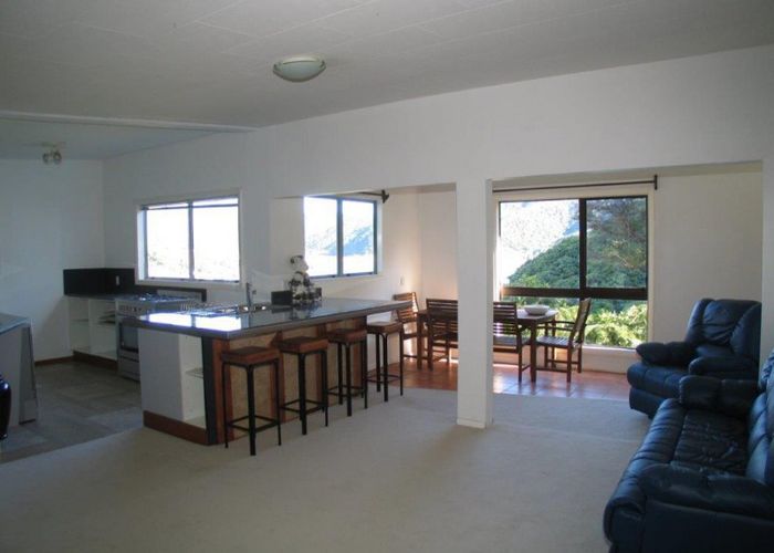  at 13 Arthur Crescent, Waikawa, Picton