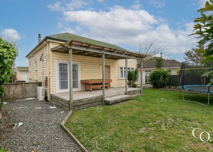  at 1/230 Mayfair Avenue, Mayfair, Hastings